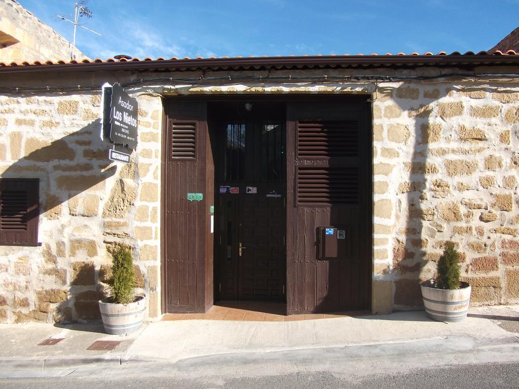 Los Nietos Briones Exterior photo