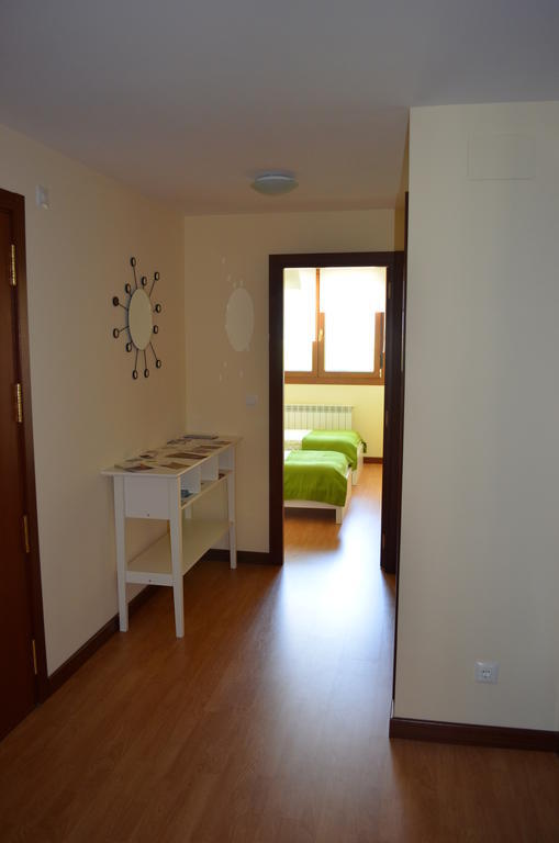 Los Nietos Briones Room photo